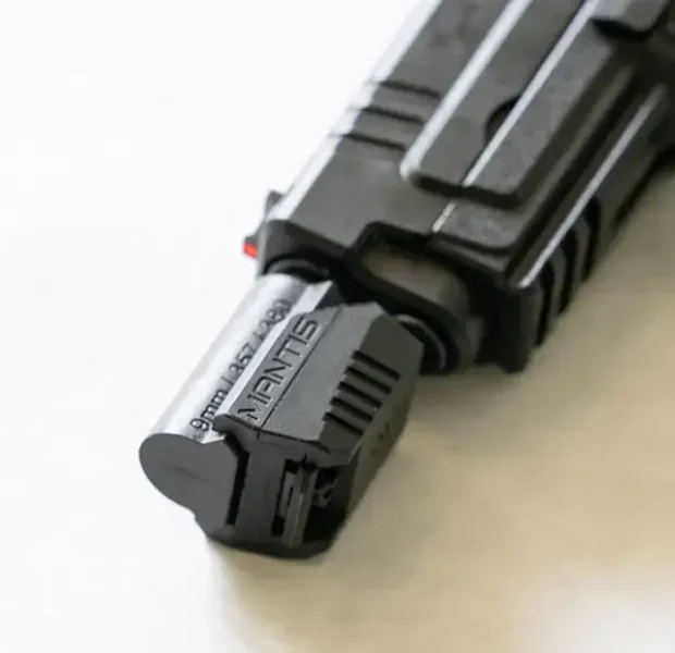 Rail de canon dans un pistolet