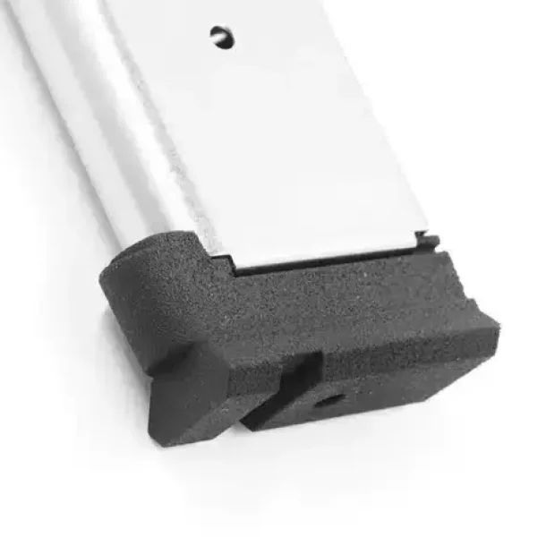 MagRail Wilson Combat 1911 magazine base with Picatinny rail for Mantis X Sensor on Wilson Combat 1911