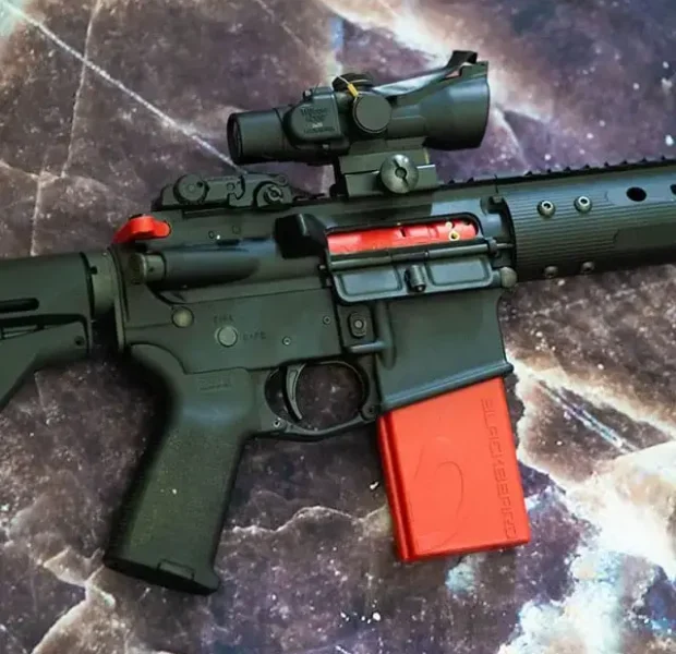 Mantis Blackbeard dans AR-15