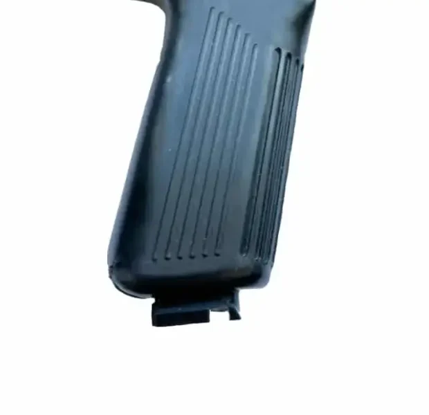 Picatinny Rail-Deckel am Stgw 57 Pistolengriff